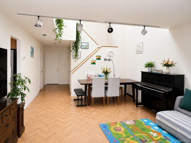 Foto del edificio - 56 Rambling Brook Rd