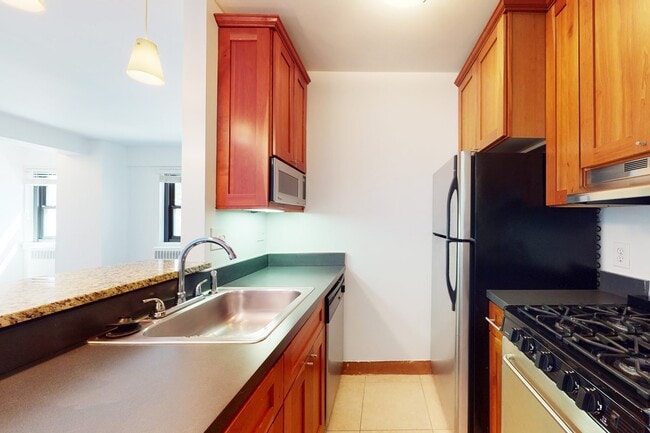 Interior Photo - Parc Frontenac