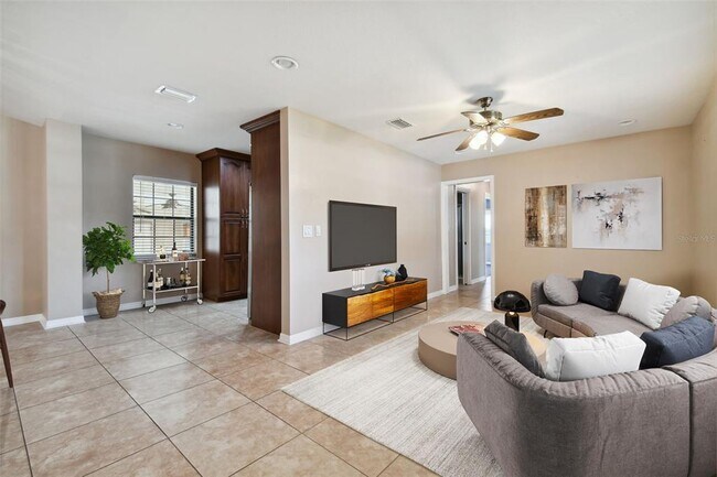 Foto del edificio - 4002 W Mullen Ave