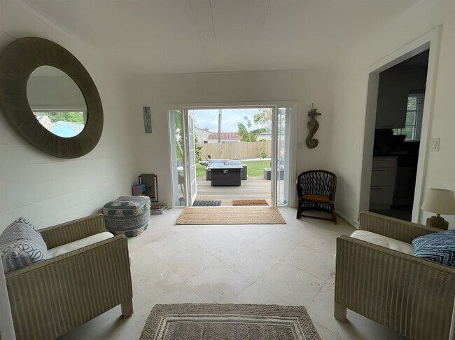 Building Photo - 430 45th St