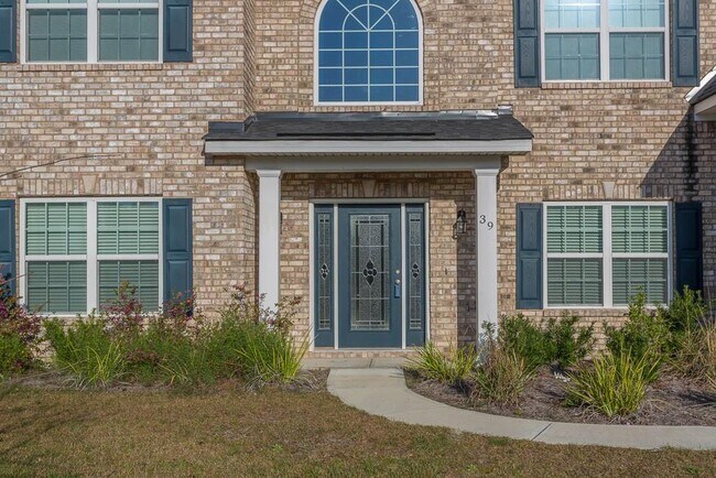 Building Photo - 39 Wellington Cir