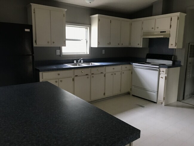 Foto del edificio - 339 Cain Road Mobile Home