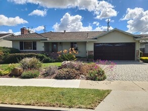 1231 Padre Dr