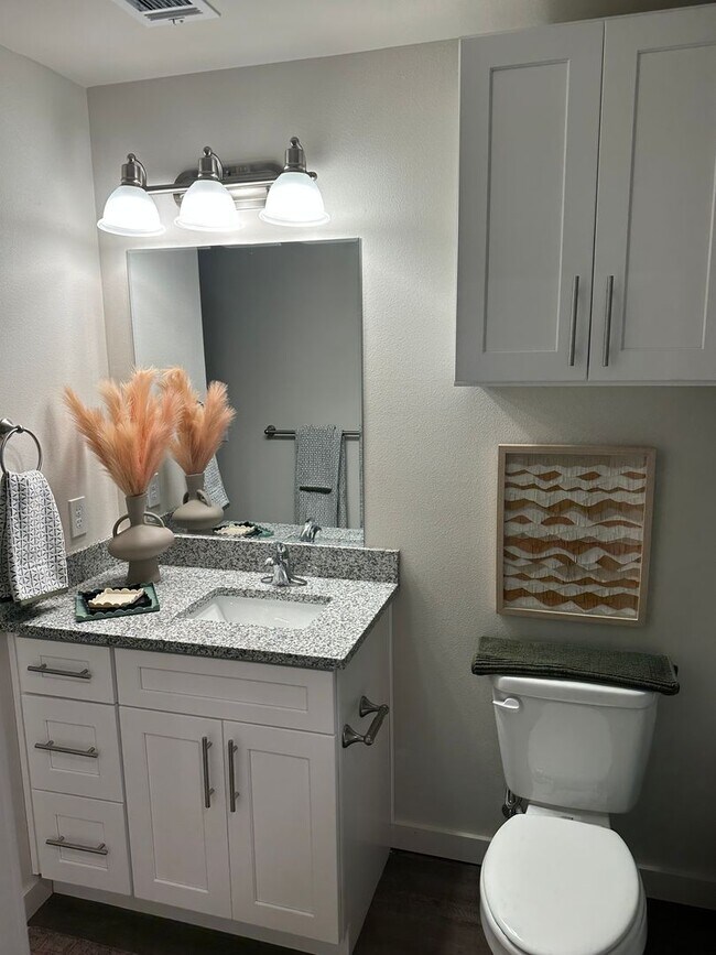 Interior Photo - The Prairie at Chaffee Crossing