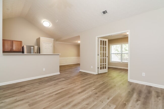 Building Photo - 3116 Baywood Ct