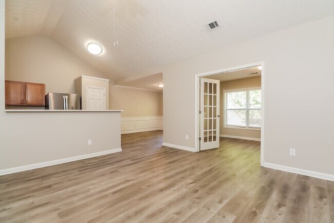 Foto del edificio - 3116 Baywood Ct