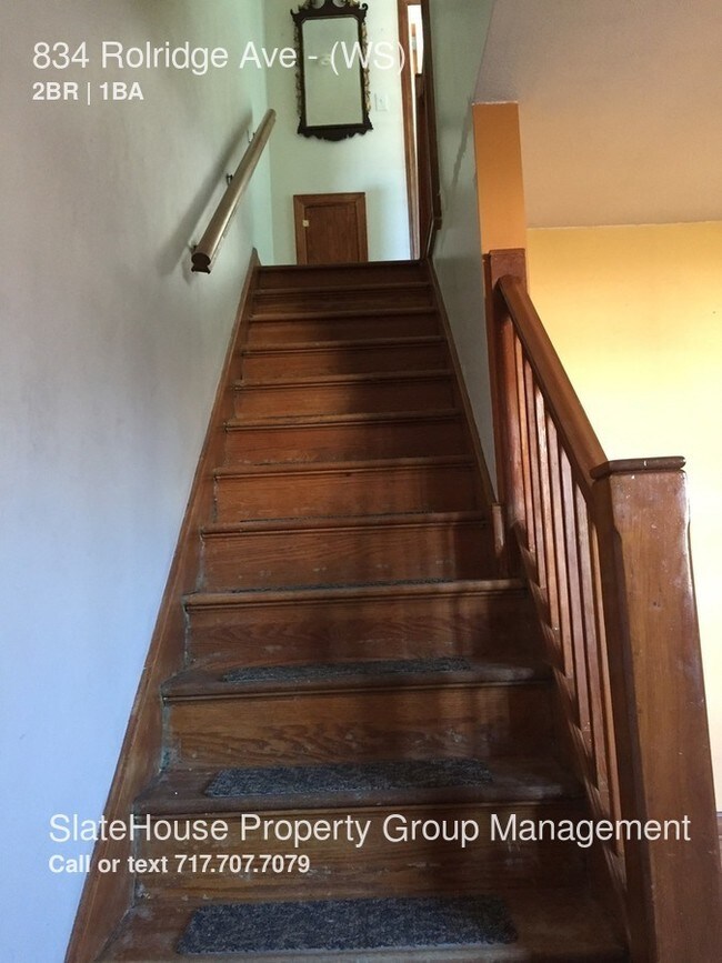 Building Photo - 834 Rolridge Ave