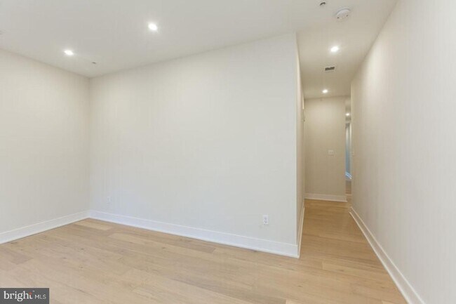 Foto del edificio - 3012 Q St NW