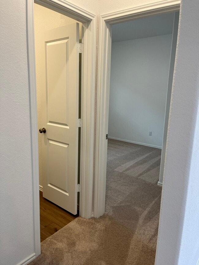 Building Photo - 132 Dollars Dr