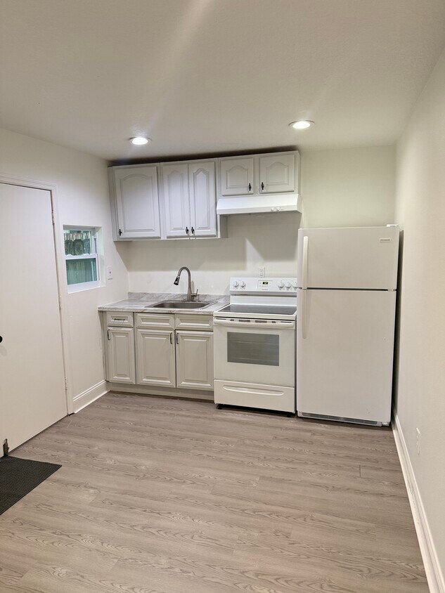 Foto principal - 2315 Carroll Pl