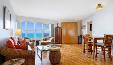 Building Photo - 3700 Galt Ocean Dr