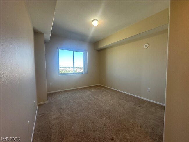 Building Photo - 8255 S Las Vegas Blvd
