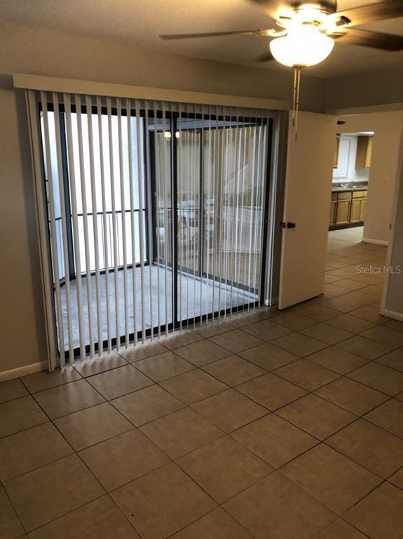 Foto del edificio - 2402 Lemon Tree Ln