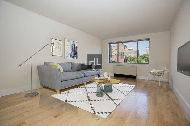 Foto principal - 100 Jane St
