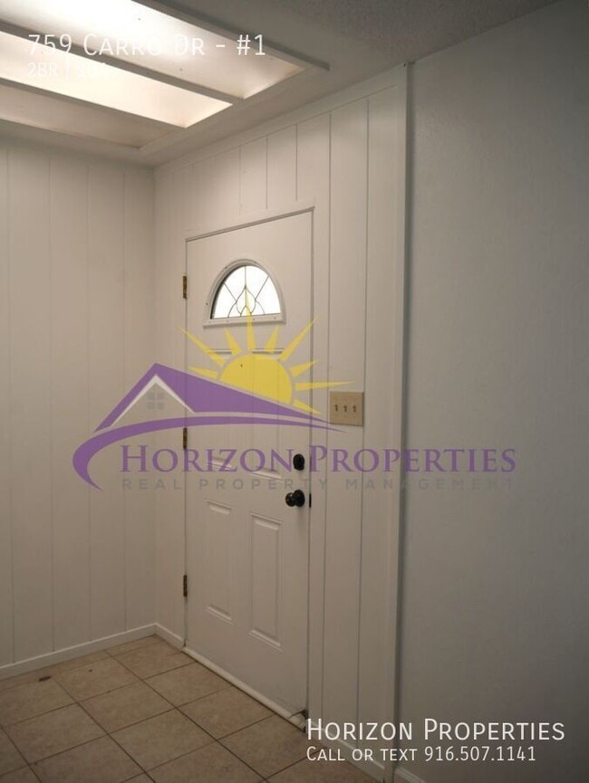 Building Photo - 759 Carro Dr