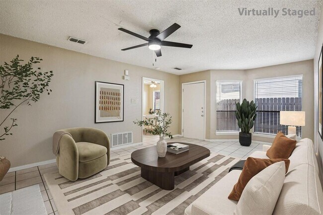 Foto del edificio - 13355 Water Oak Ln