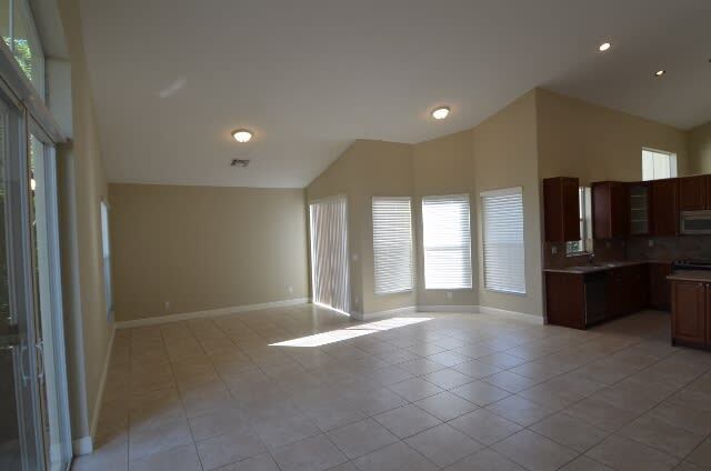 Building Photo - 8173 Cypress Point Rd