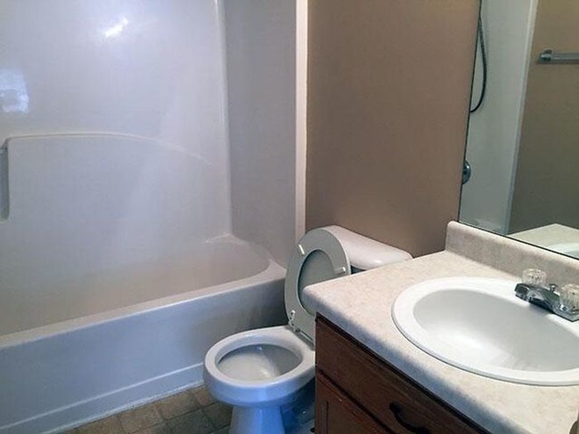 Foto del edificio - 3100 Fields Dr