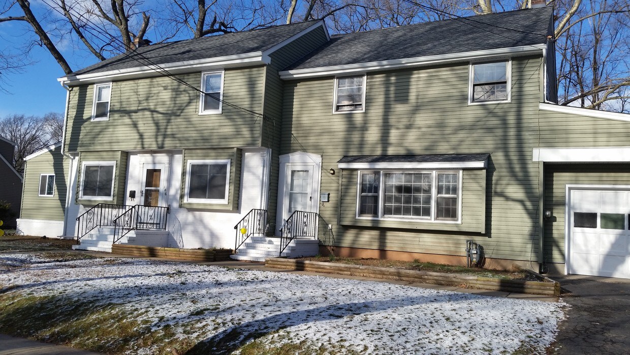 146 Echo Ave, Edison, NJ 08837 Townhome Rentals in Edison NJ