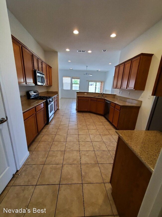 Building Photo - 3 br, 2.5 bath House - 4758 Soave Street