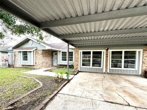 Building Photo - 1302 Cypress St