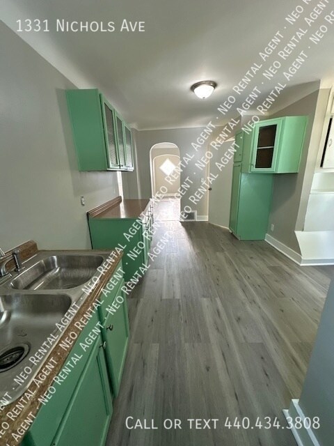 Foto del edificio - 1331 Nichols Ave