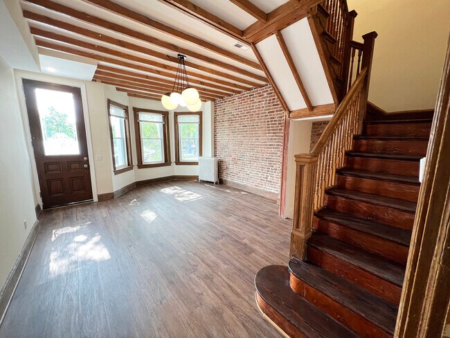 Foto del edificio - 3127 11th St NW