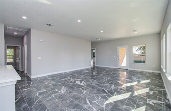 Building Photo - 898 Rd 3556