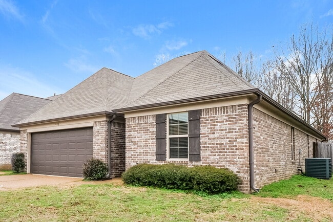 Building Photo - 9450 Eckley Pl