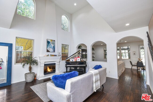 Foto del edificio - 15525 Morrison St