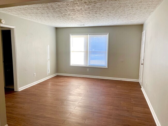 Foto del edificio - Welcome to this charming home located in S...