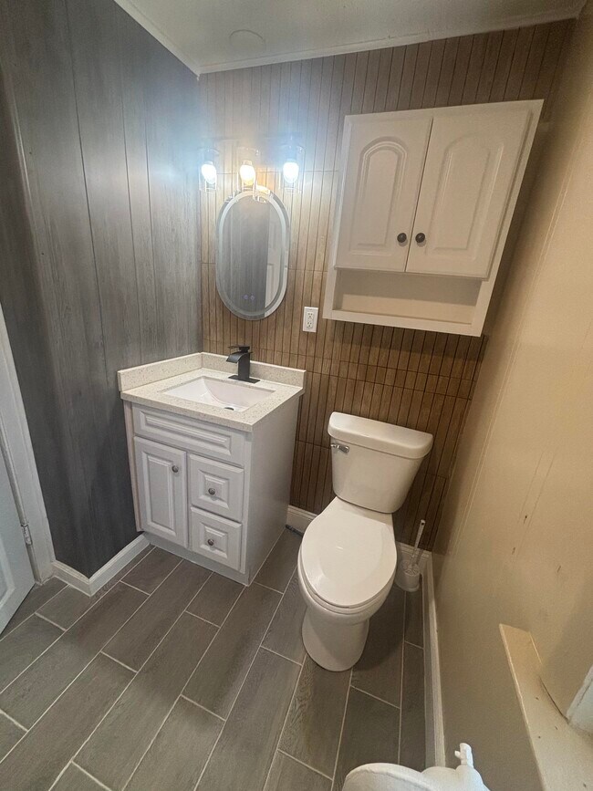 Half Bath - 620 8th Ave S