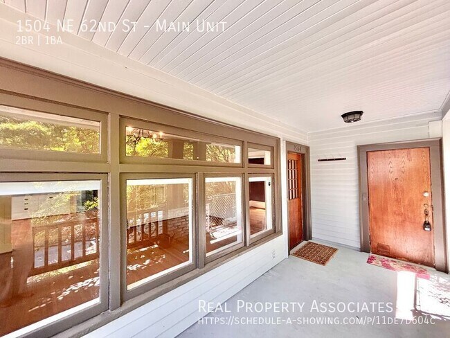 Foto del edificio - 1504 NE 62nd St