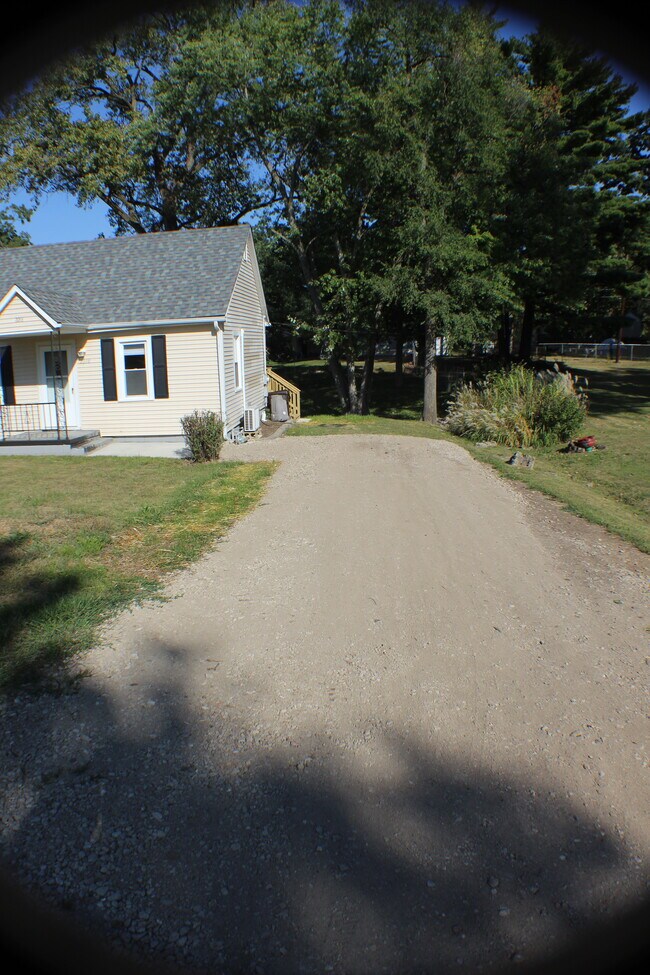 Foto del edificio - 2218 N Northcrest Dr