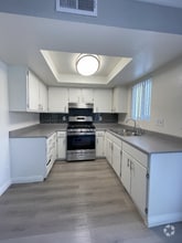 Building Photo - 17706 Scherzinger Ln