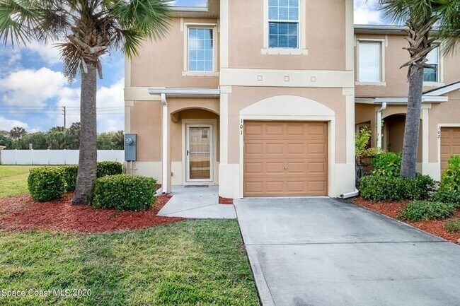 Foto del edificio - End Unit in Lake Washington Townhomes!!