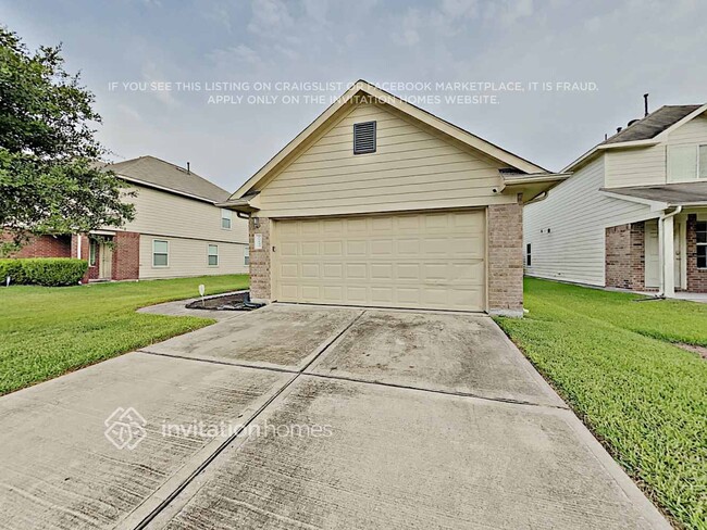 Building Photo - 19143 Canaras Ct
