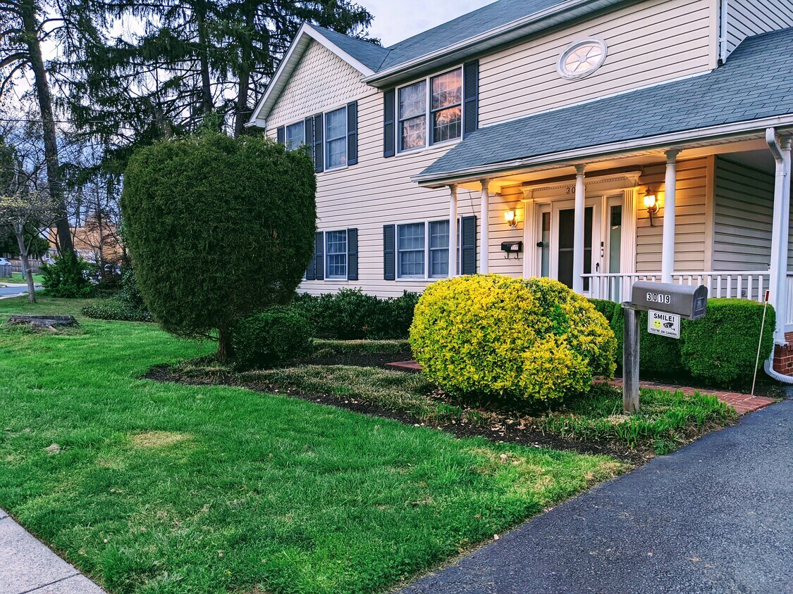 Photo - 3019 Fairmont St (Falls Church, VA)