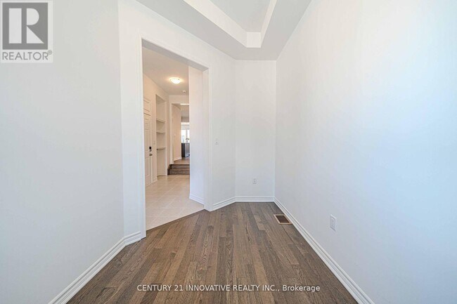 Building Photo - 1849 Passionfruit Grv