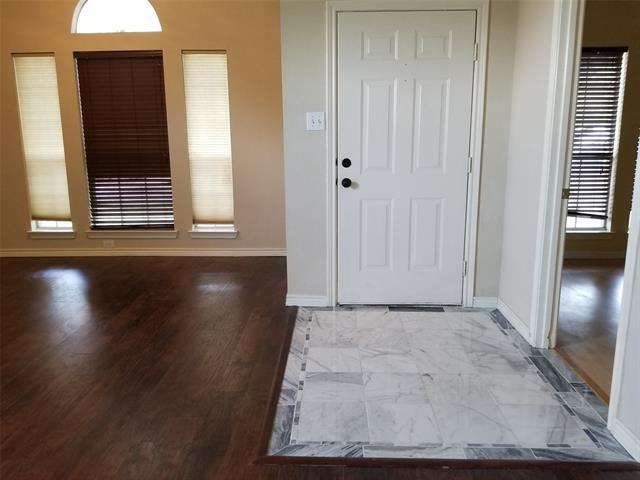 Building Photo - 8002 Killarney Ln