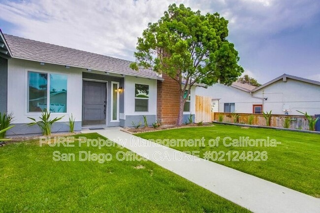 Building Photo - 4414 La Portalada Dr