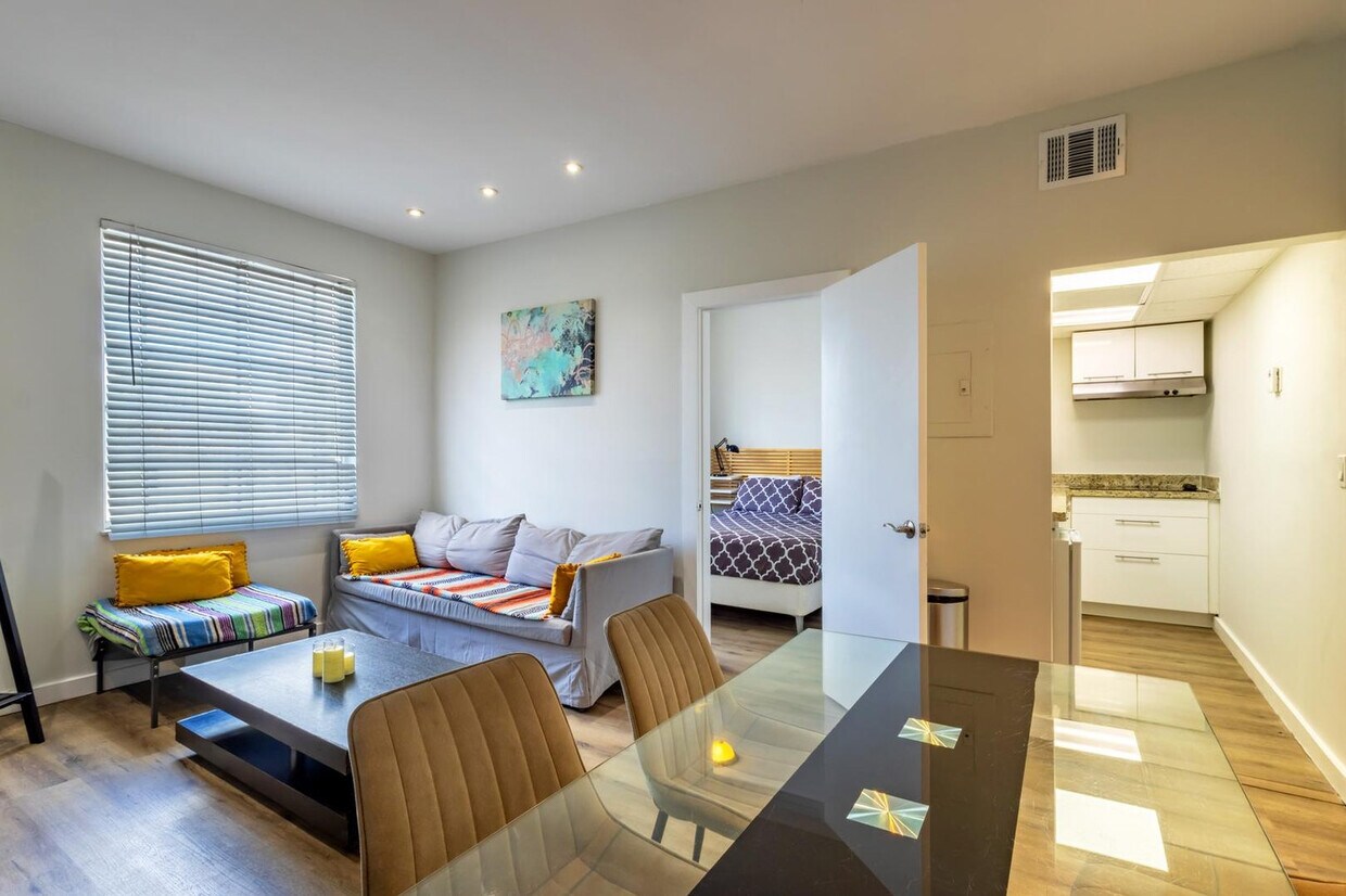 Foto principal - 750 Collins Ave