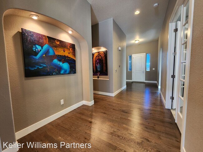 Building Photo - 4 br, 4 bath House - 10043 Hannaway Drive