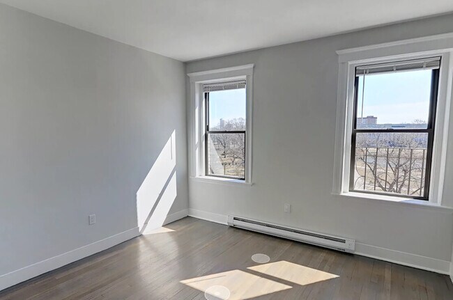 Foto del edificio - 75 Park St