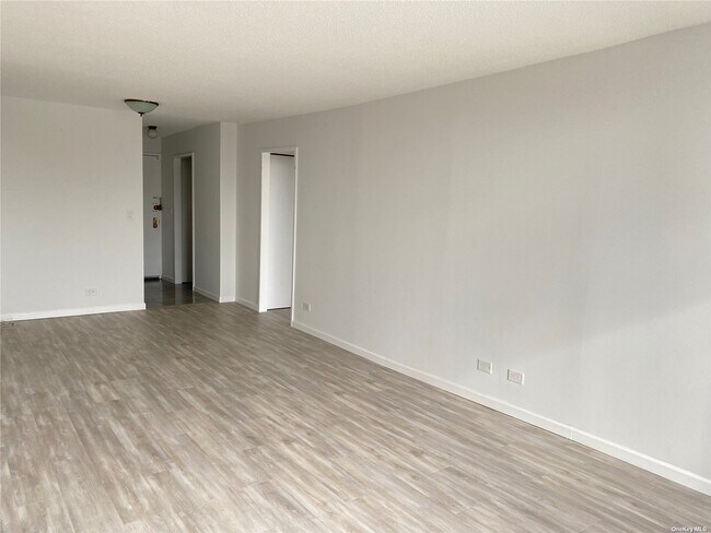Foto del edificio - 41-40 Union St