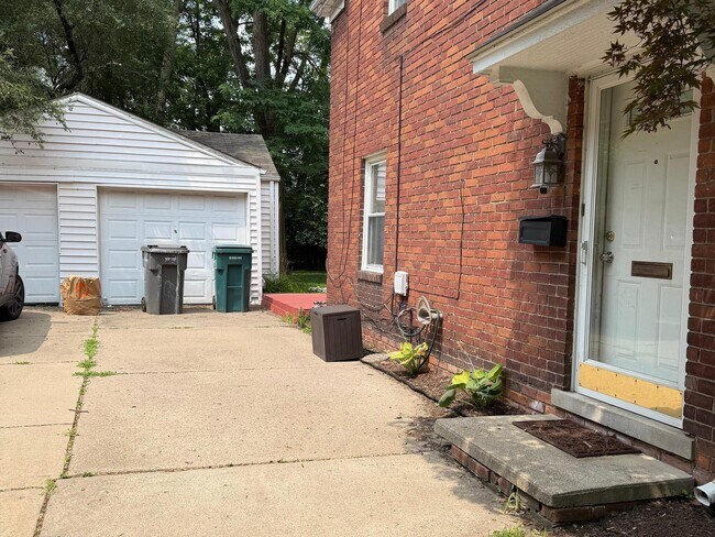 Foto del edificio - 3770 Brewster St