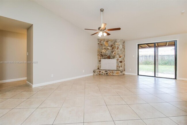 Foto del edificio - 4559 Appaloosa St