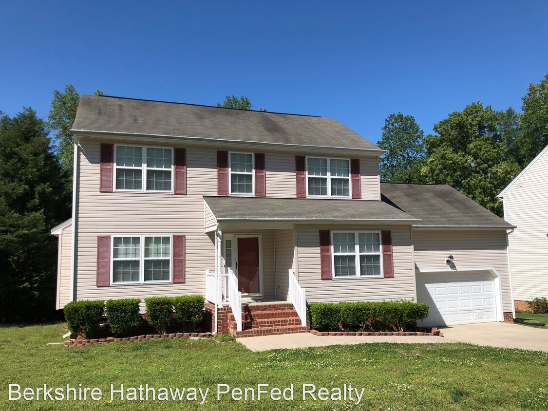 Primary Photo - 3 br, 2.5 bath House - 13524 Laketree Drive