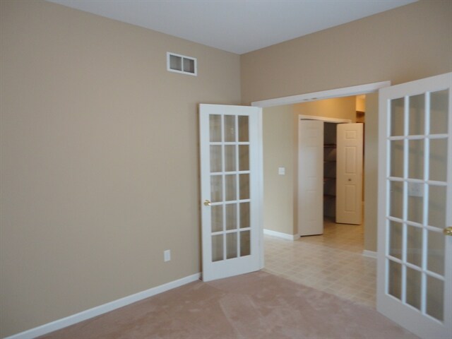 Building Photo - 305 Amber Drive