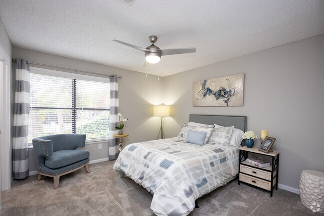 2BR, 2BA - 1,080SF - Bedroom - Wood Terrace